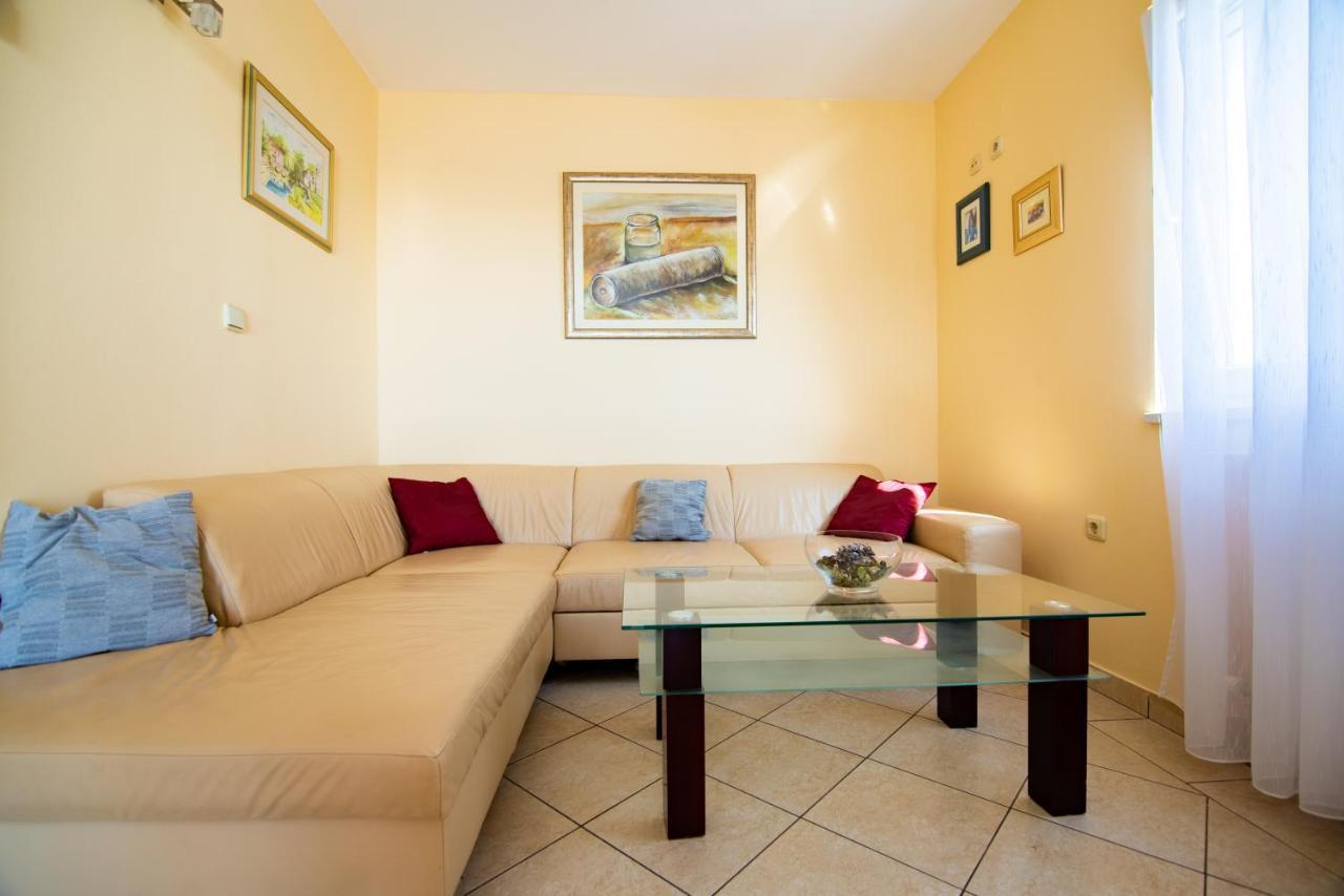 Apartments Matic Rogoznica  Ngoại thất bức ảnh