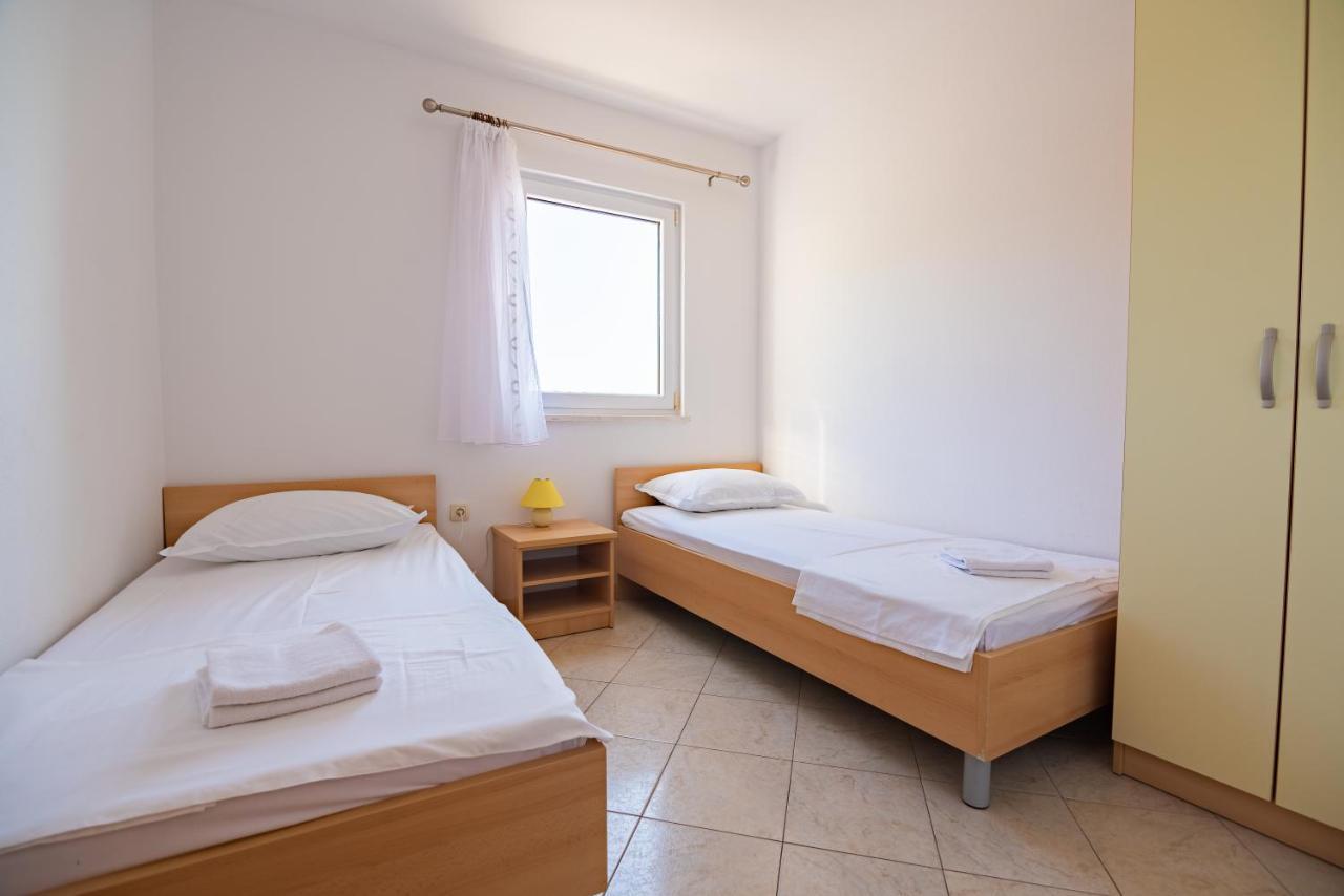 Apartments Matic Rogoznica  Ngoại thất bức ảnh