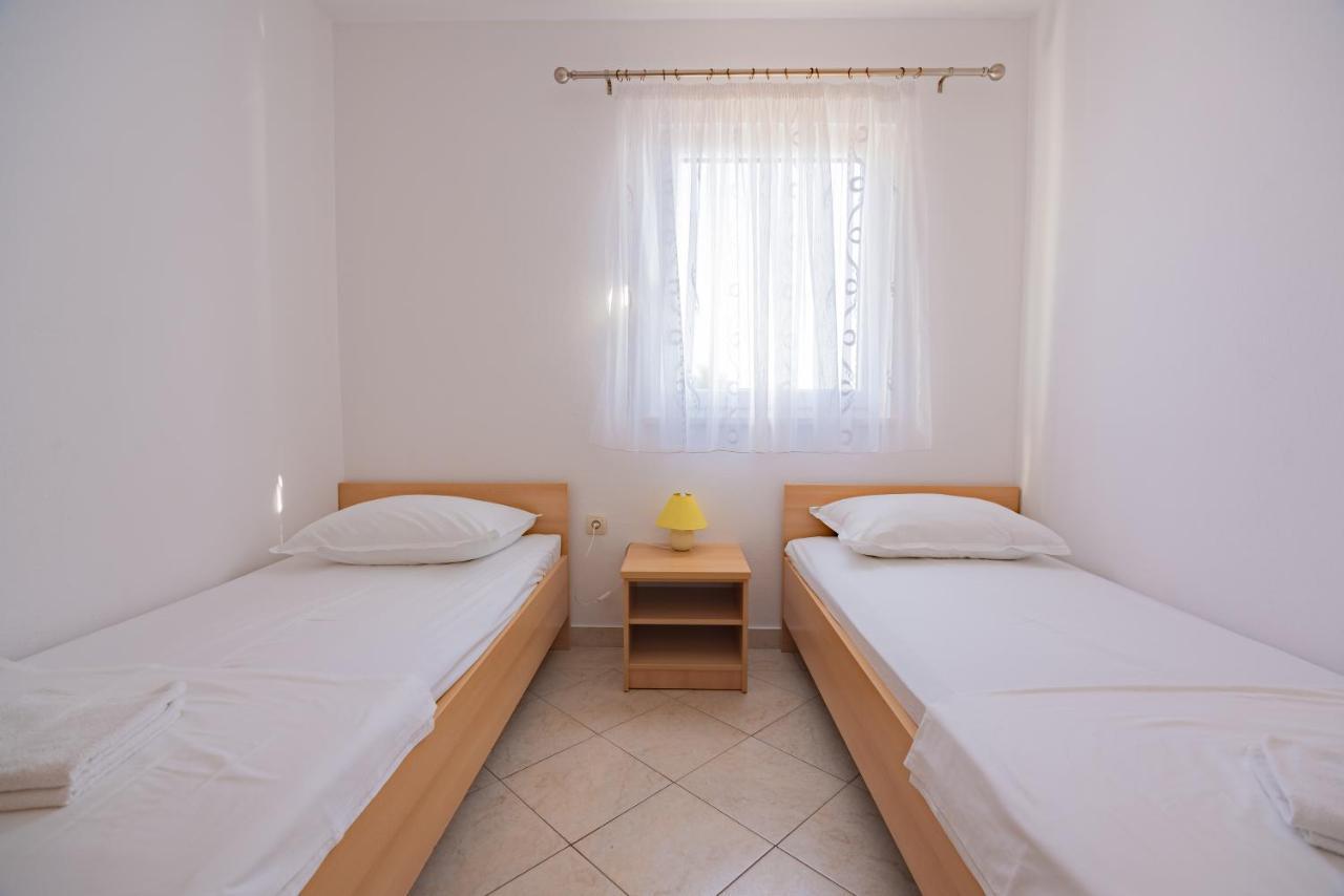 Apartments Matic Rogoznica  Ngoại thất bức ảnh