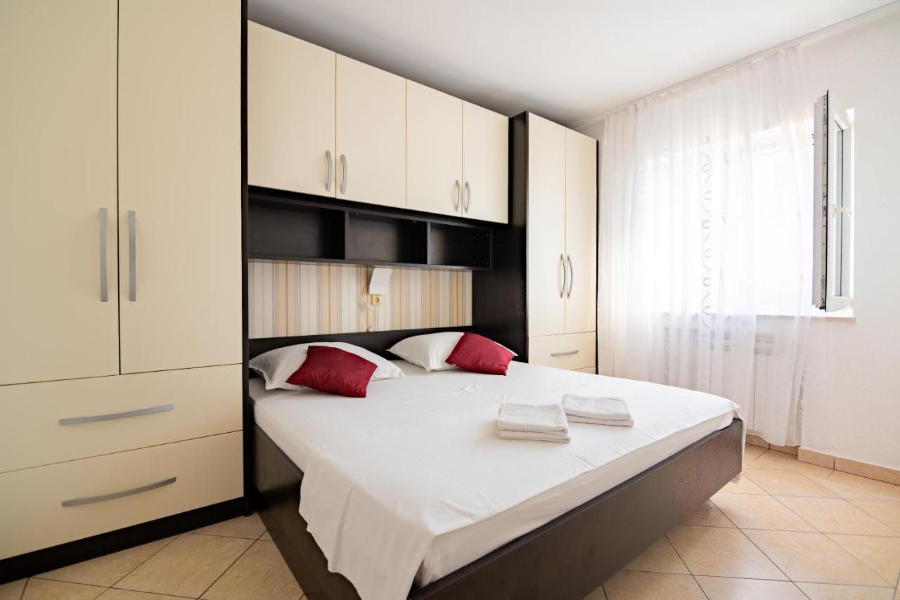 Apartments Matic Rogoznica  Ngoại thất bức ảnh